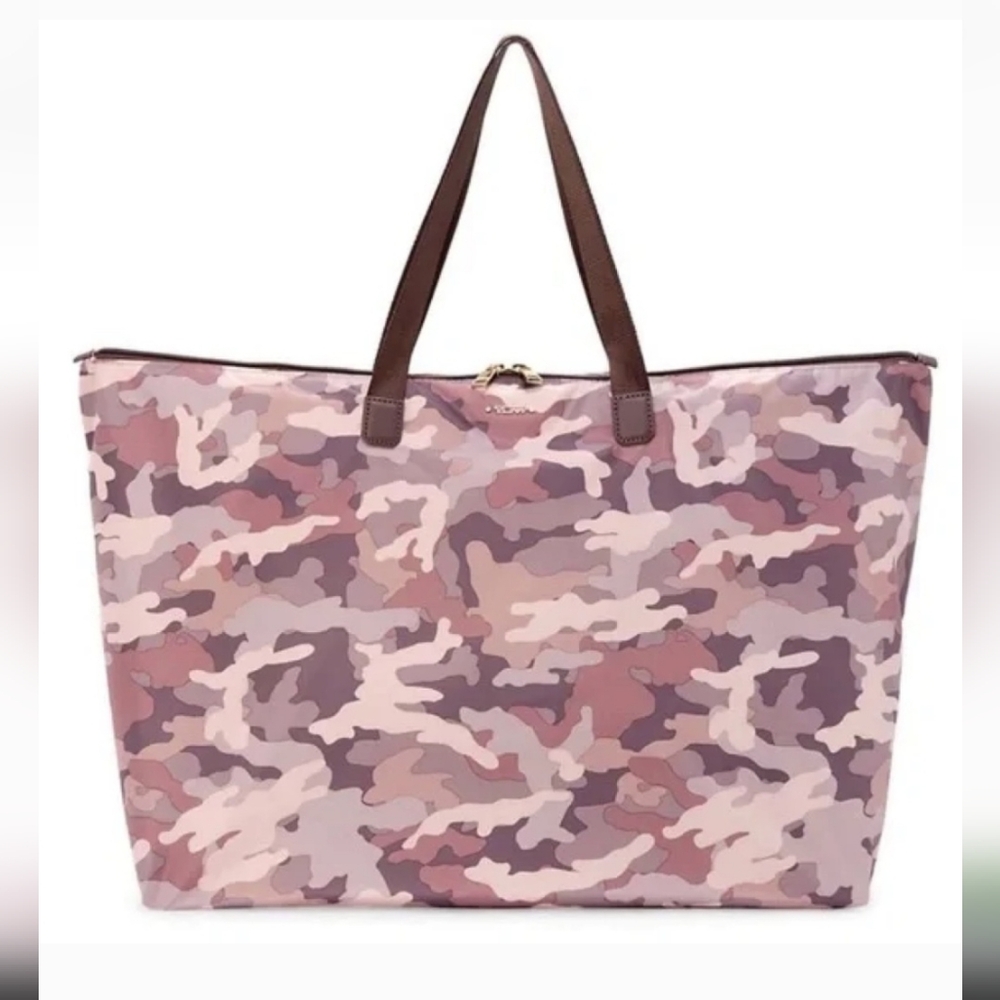 Large Voyageur Just In Case Camouflage Travel Tote Bag